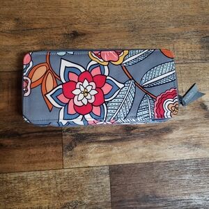 Vera Bradley Tropical Evening Travel Pill Case Organizer
